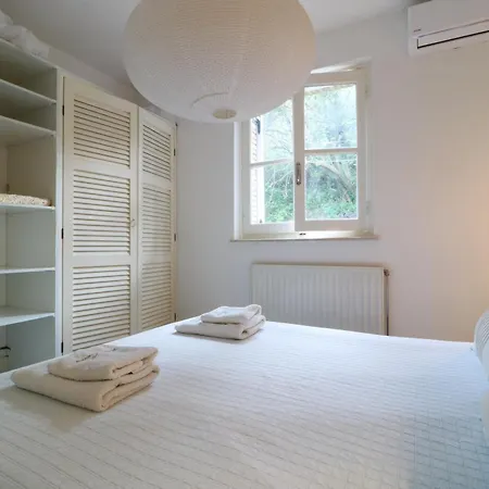 Apartment Thomas1 Vátos